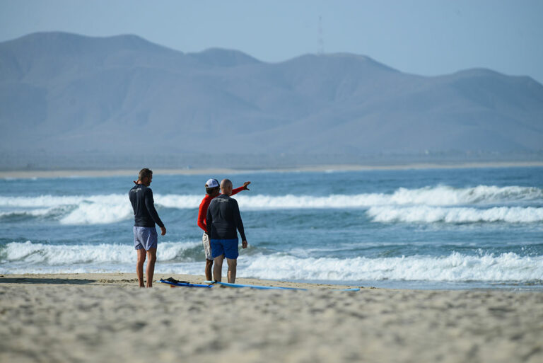 mario_surf_school_multiplay_day_private_lessons_07