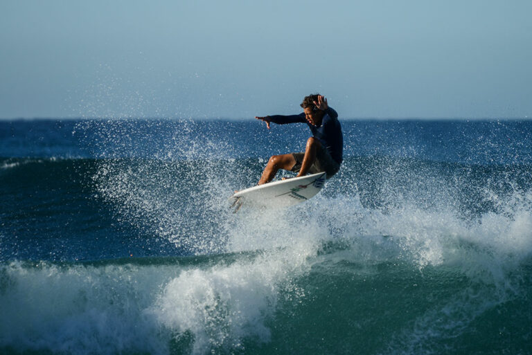 mario_surf_school_private_surf_lessons_excursions_09